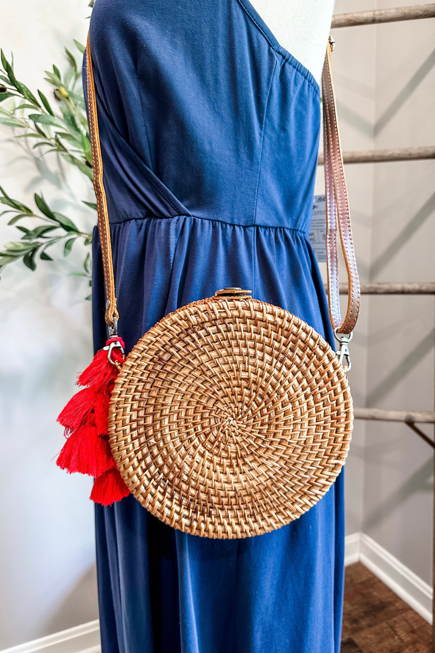 Straw Crossbody