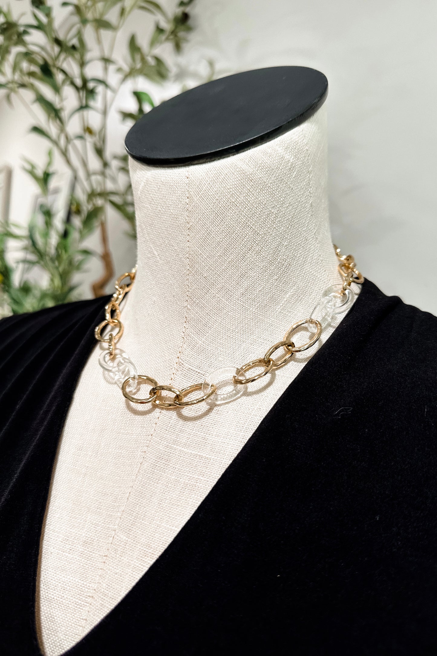 Boutique Chain Link Necklace